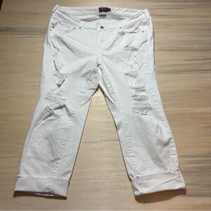 Torrid White Cropped Distressed Jeans
